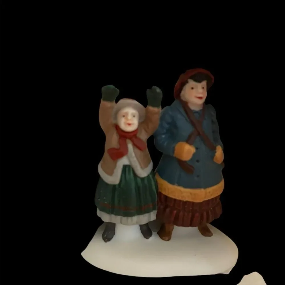 Department 56 Heritage‎ Village Collection 'The Bird Seller' Set